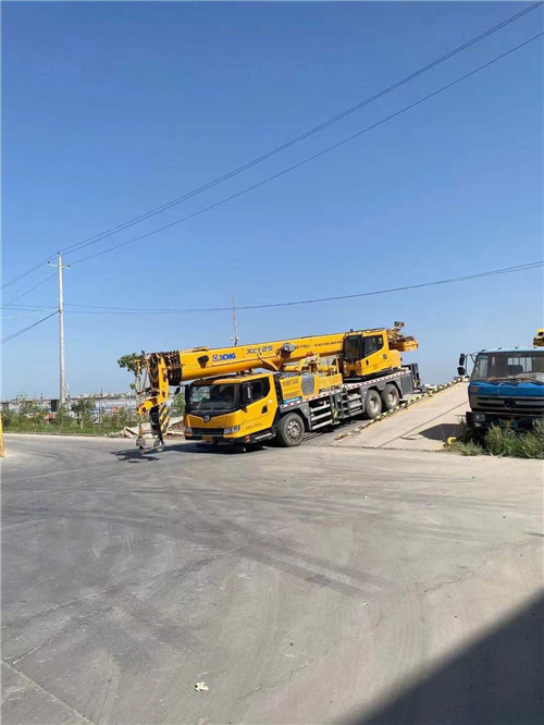 博望区吊车作业时，可能会产生哪些额外收费项目？