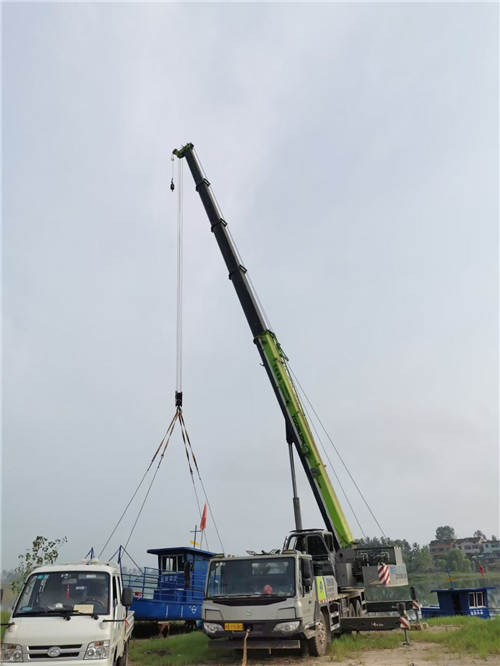 博望区桥梁建设吊装案例